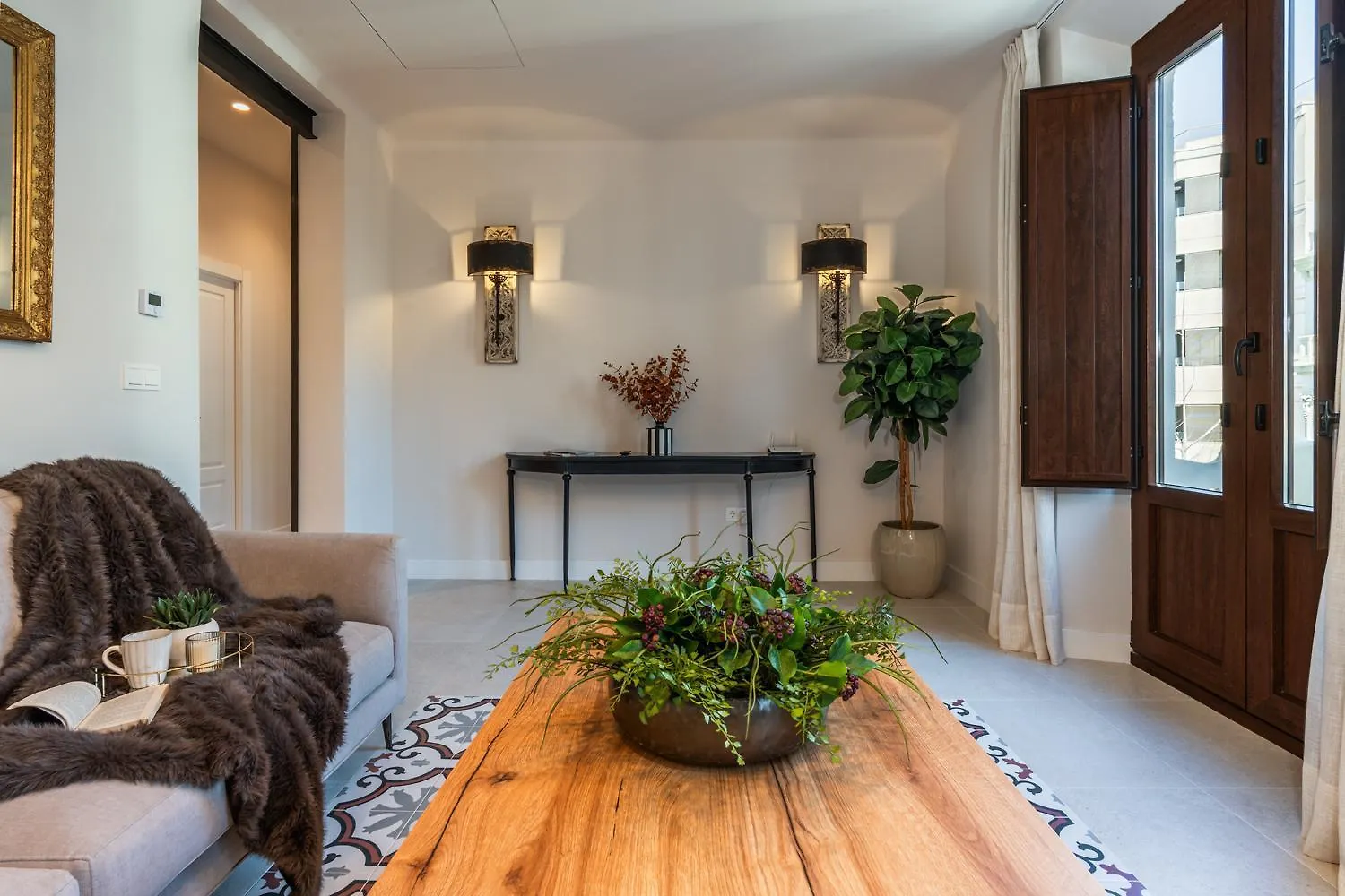 Gran Via Boutique By Florentia Homes Granada Apartment